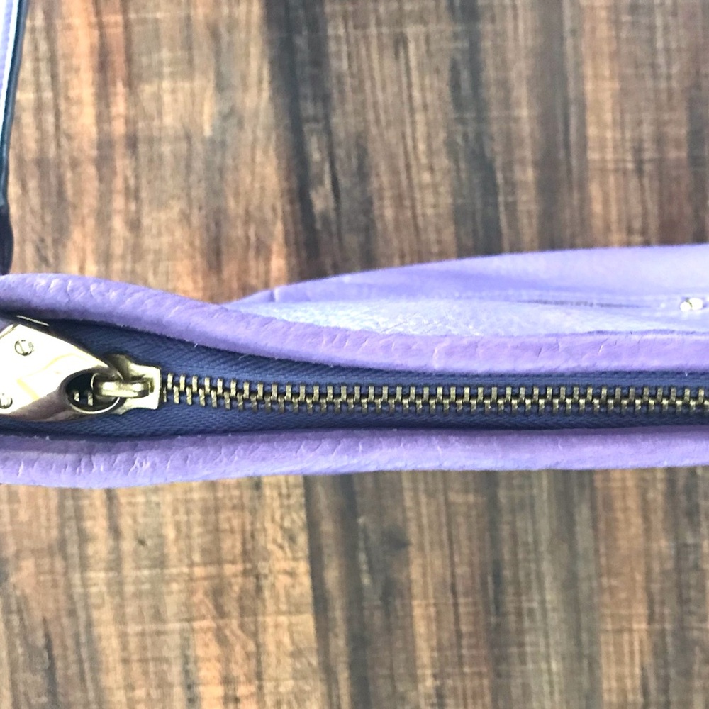 B. Makowsky Purple Gold Chunky Hardware Leather Crossbody - Picture 12 of 16